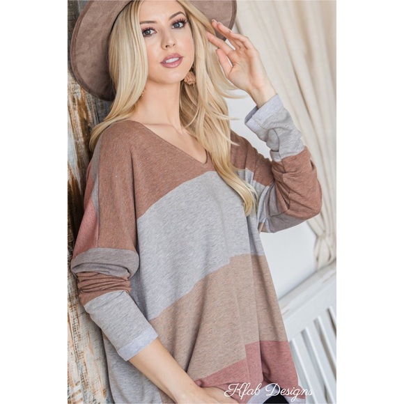 ❤️LAST 1! V Neck Relaxed Fit Multi Stripe Soft Top! - Picture 4 of 7